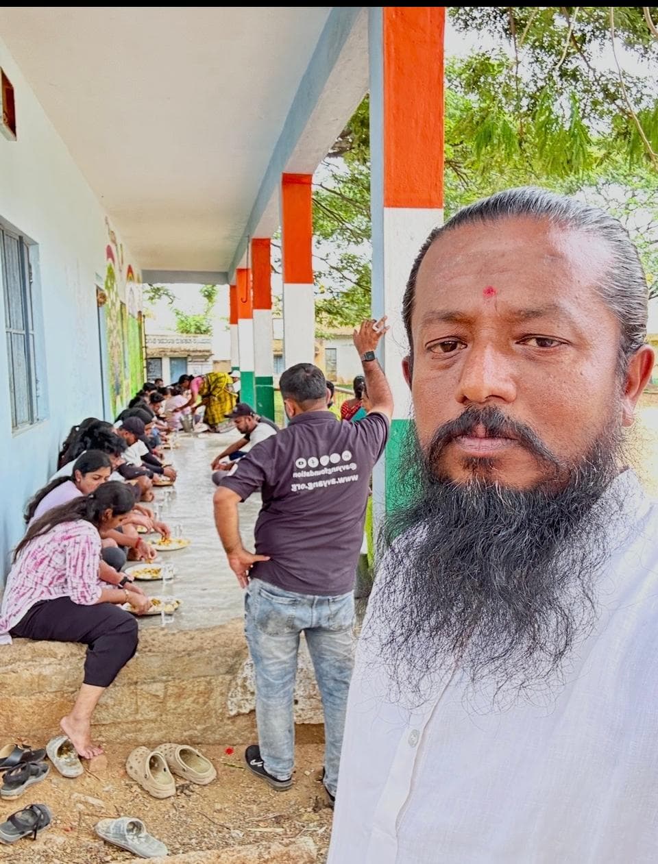 Food distribution activity